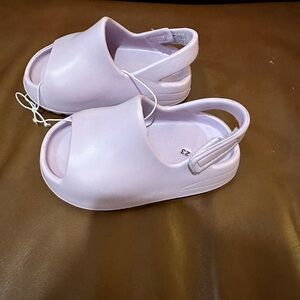 girl’s slides  8/23